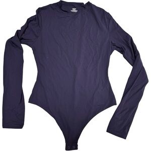 SKIMS Fits Everybody Long Sleeve Bodysuit


LONG SLEEVE CREW NECK BODYSUIT
$70
